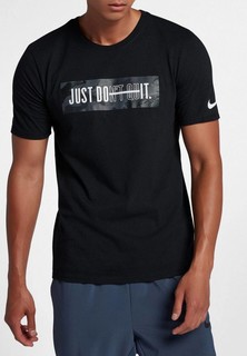 Футболка спортивная Nike