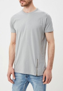 Футболка Brave Soul