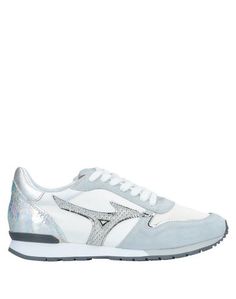 Низкие кеды и кроссовки Mizuno