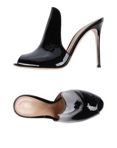 Сандалии Gianvito Rossi