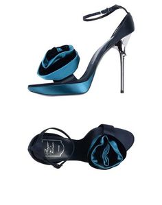 Сандалии Roger Vivier