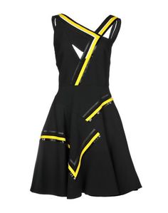 Короткое платье Versace