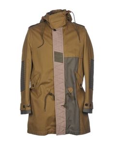 Пальто Valentino
