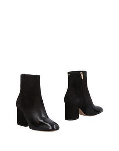 Полусапоги и высокие ботинки Salvatore Ferragamo