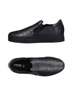 Низкие кеды и кроссовки Geox