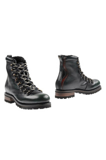 boots DSquared2