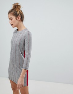 Трикотажное платье в клетку Pull&Bear - Серый