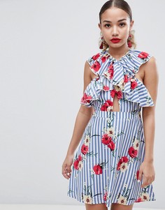 Короткое приталенное платье в полоску с цветочным принтом Boohoo - Мульти