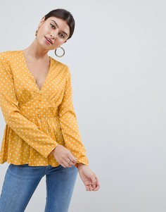 Блузка в горошек с баской PrettyLittleThing - Желтый