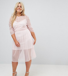 Присборенное платье миди из сетки в горошек ASOS CURVE - Розовый