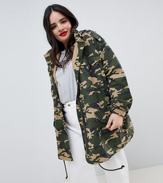 Парка с камуфляжным принтом и отделкой ASOS DESIGN Curve - Зеленый