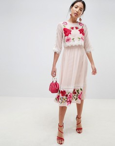 Двухслойное платье с вышивкой ASOS DESIGN - Розовый