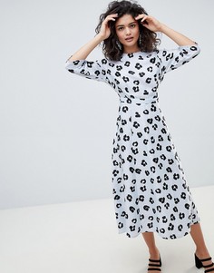 Жаккардовое платье макси со звериным принтом ASOS DESIGN - Мульти