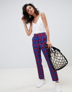 Сине-красные брюки узкого кроя в клетку ASOS DESIGN - Мульти