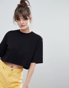 Короткая футболка Monki Classic - Черный