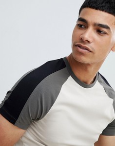Длинная обтягивающая футболка с контрастными рукавами реглан ASOS DESIGN - Бежевый