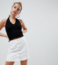 Черный топ-халтер в рубчик с запахом ASOS DESIGN Petite - Черный