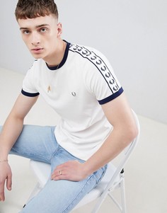 Белая футболка с отделкой лентой Fred Perry Sports Authentic - Белый