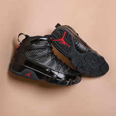 Кроссовки Jordan