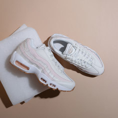 Кроссовки Nike