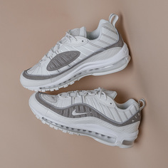 Кроссовки Nike
