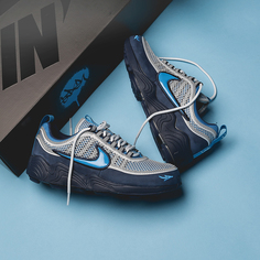 Кроссовки Nike