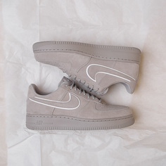 Кроссовки Nike