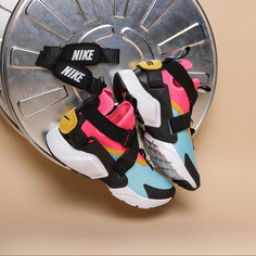Кроссовки Nike