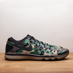 Кроссовки Nike