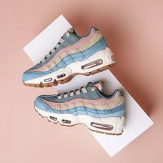 Кроссовки Nike