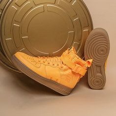 Кроссовки Nike