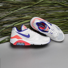 Кроссовки Nike