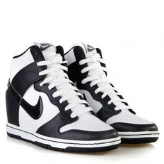 Кроссовки Nike