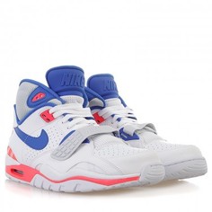 Баскетбольные кроссовки Nike