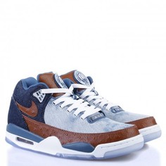 Кроссовки Nike
