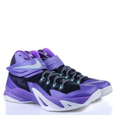 Баскетбольные кроссовки Nike