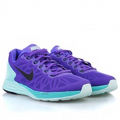 Кроссовки Nike