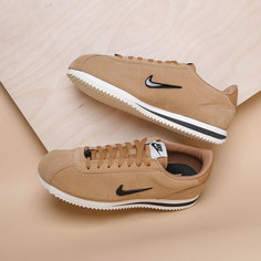 Кроссовки Nike