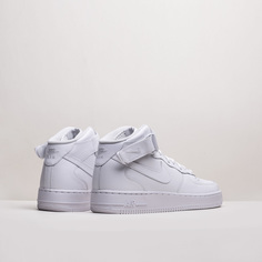 Кроссовки Nike