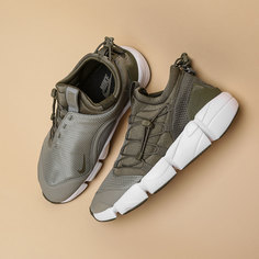 Кроссовки Nike