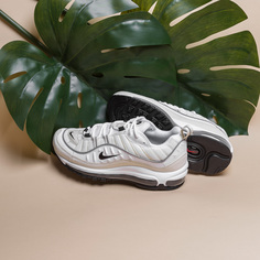 Кроссовки Nike