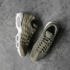 Кроссовки Nike