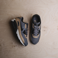 Кроссовки Nike