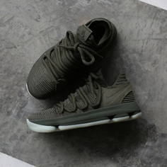Кроссовки Nike