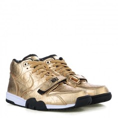 Кроссовки Nike