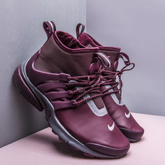 Кроссовки Nike