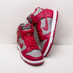 Кроссовки Nike