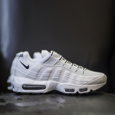 Кроссовки Nike