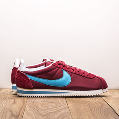 Кроссовки Nike