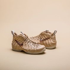 Кроссовки Nike